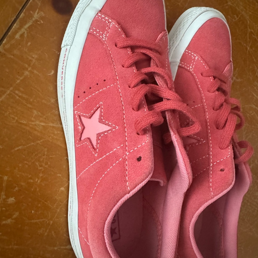 Converse Pink Unisex Sneakers